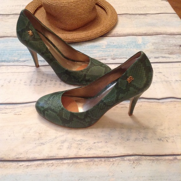 MORENO ROSA Green Python Snake Skin Heels - Picture 4 of 7